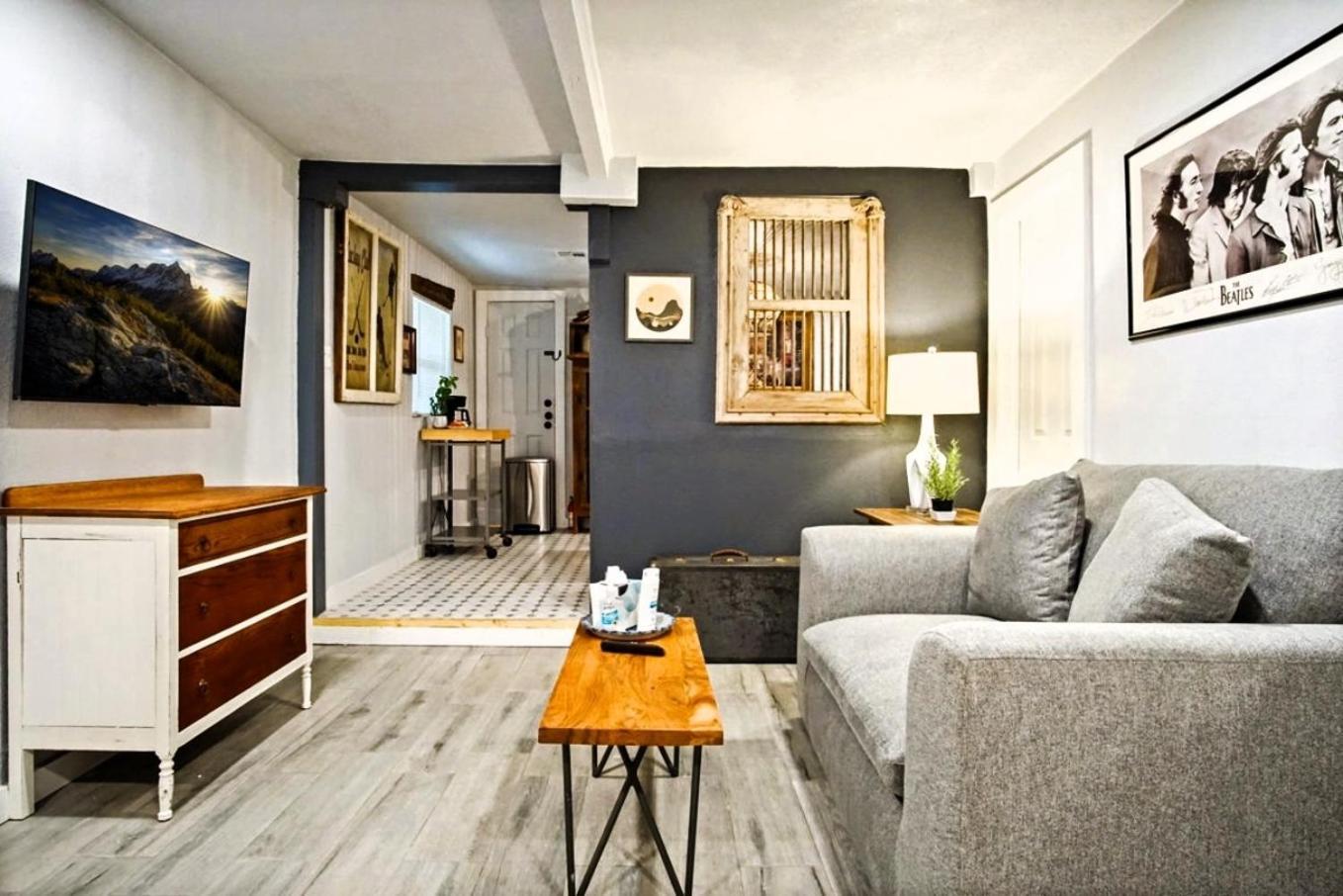 Renovated With Queen Bed And Smart Tv #36c *